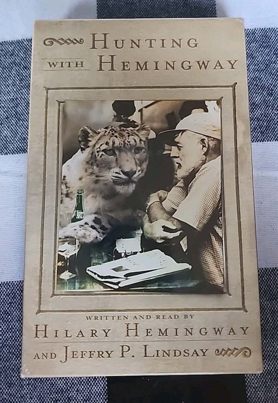 Hunting with Hemingway by Jeff Lindsay and Hilary Hemingway (2000, Audio...